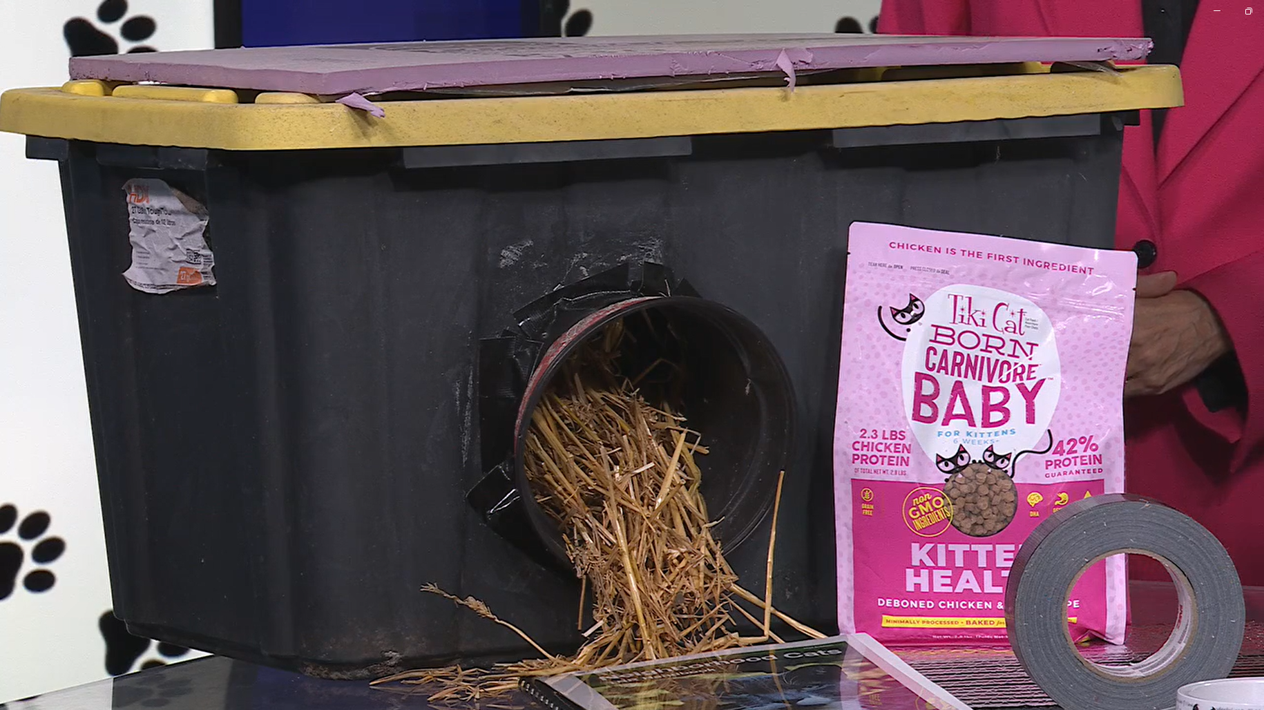 Tote shelter with round entry way and straw falling out of entry